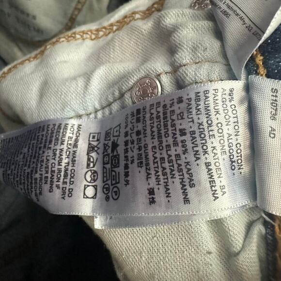 Levi's 559 Relaxed Jean Cut Off Shorts Women's 32 Blue Denim Casual Summer - Picture 3 of 6